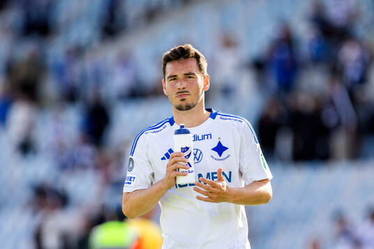 IFK Norrköpings Vito Hammershöy-Mistrati jublar