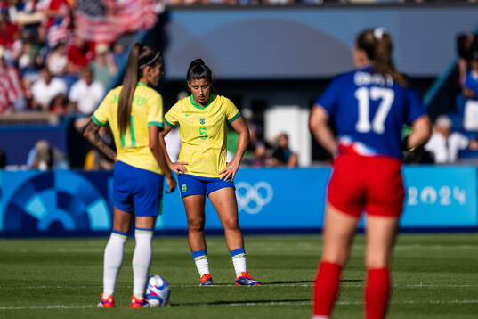 Duda Sampaio of Brazil looks dejected
