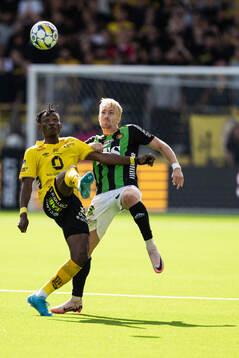 Elfsborgs Jalal Abdullai och GAISs Robin Wendin Thomasson