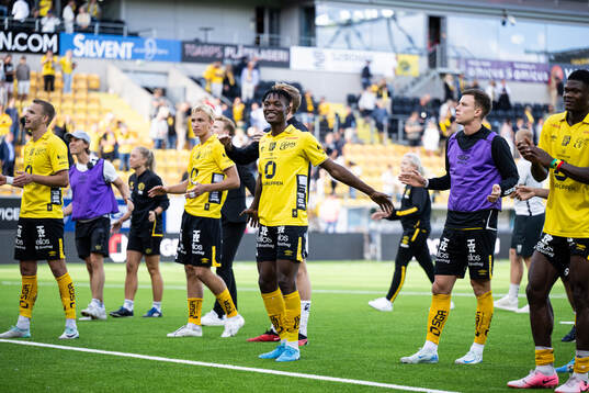 Elfsborgs spelare jublar