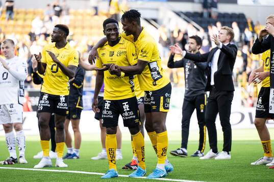 Elfsborgs spelare jublar