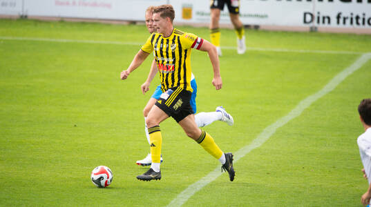 IFK Hässleholms Axel Henriksson i matchen i div 2 mellan