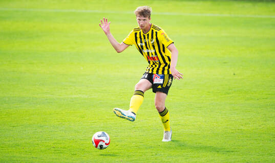 IFK Hässleholms Hugo Arvidsson i matchen i div 2 mellan