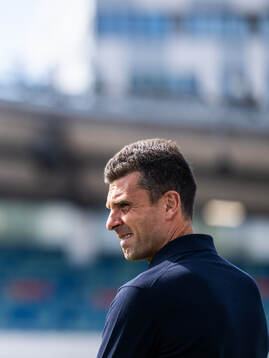 Head coach Thiago Motta of Juventus