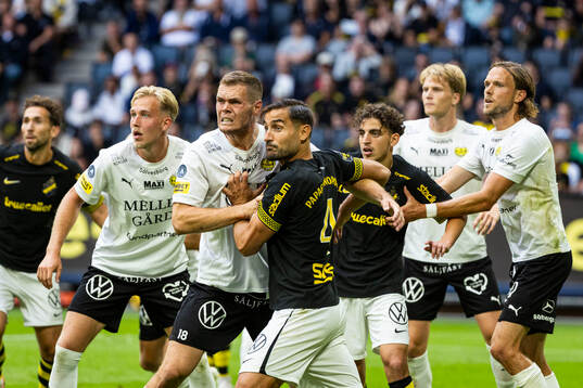 Mjällbys Jacob Bergström och AIKs Sotirios