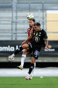 Örgrytes Jonathan Azulay och Örebros Ahmed Yasin