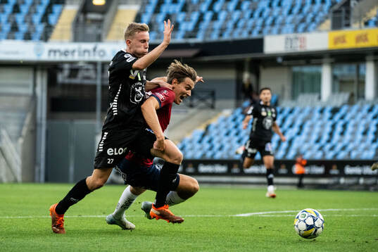 Örebros Valgeir Valgeirsson och Örgrytes Noah