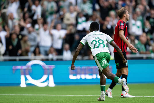 Hammarbys Bouzomana Toure jublar