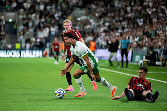 Hammarbys Jusef Erabi reagerar