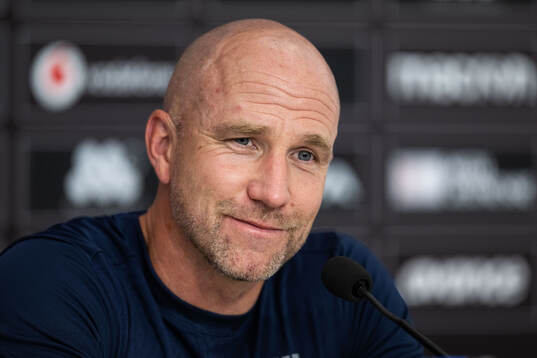 Head coach Henrik Rydström