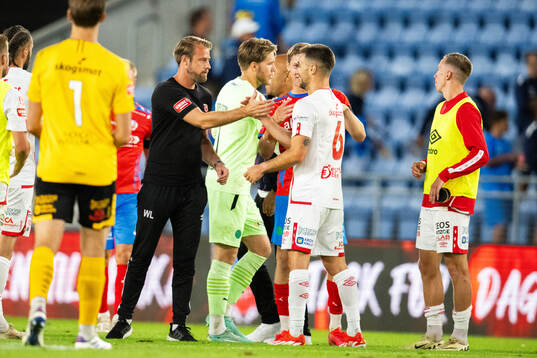 Degerfors tränare William Lundin och Carlos Moros Gracia