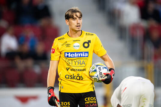 Degerfors målvakt Wille Jakobsson