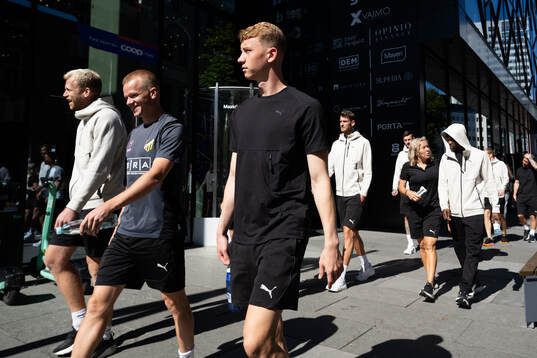 Goalkeeper Peter Abrahamsson, Axel Lindahl and Julius