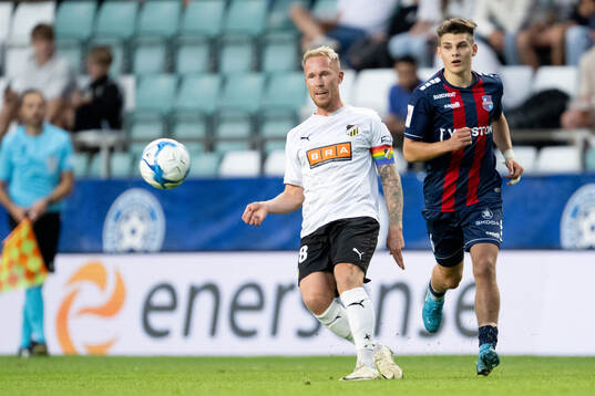 Mikkel Rygaard Jensen of Häcken and Patrik Kristal of