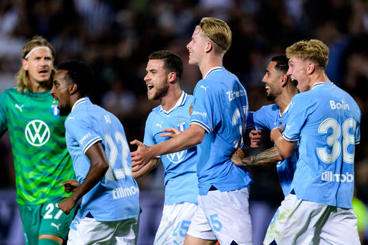 Nils Zätterström of Malmö FF celebrates with team mates