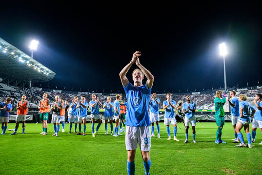 Nils Zätterström of Malmö FF celebrates