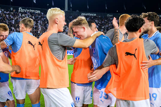 Nils Zätterström of Malmö FF celebrates with team mates