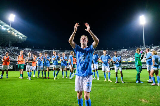 Nils Zätterström of Malmö FF celebrates