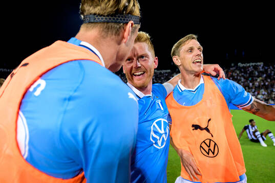 Anders Christiansen of Malmö FF celebrates