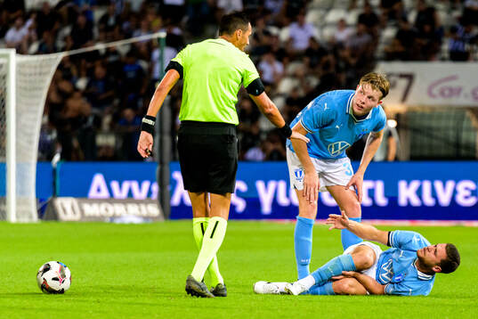 Nils Zätterström and Gabriel Busanello of Malmö FF
