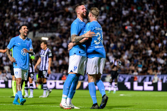 Pontus Jansson and Nils Zätterström of Malmö FF celebrate