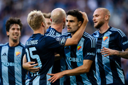 Deniz Hummet of Djurgården celebrates the 2-1 goal