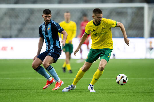 Besard Sabovic of Djurgården and Doni Arifi of Ilves