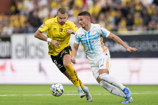 Gustav Henriksson of Elfsborg and Franjo Ivanovic of Rijeka