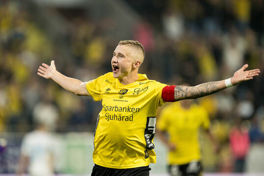 Sebastian Holmen of Elfsborg celebrates the 3-0 goal