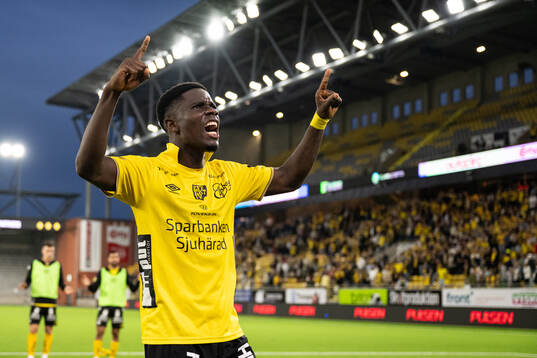 Michael Baidoo of Elfsborg celebrates