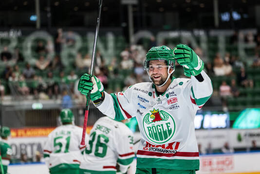 Rögles Lucas Ekeståhl Jonsson jublar