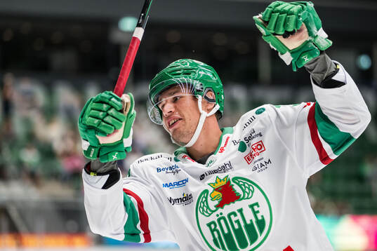 Rögles Albin Sundsvik jublar