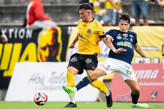 Bläddra bland fler bilder av Fotboll, Div 1 södra, Lund BK - Falkenbergs FF