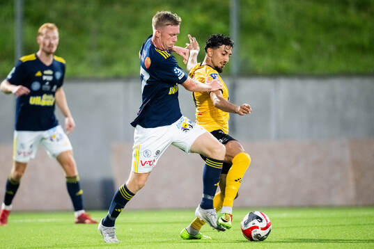 Lund BKs Samir Maarouf och Falkenbergs FFs Lucas Sibelius