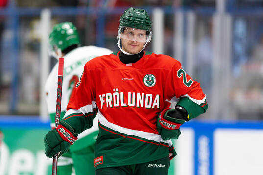 Frölundas Arttu Ruotsalainen innan träningsmatchen i