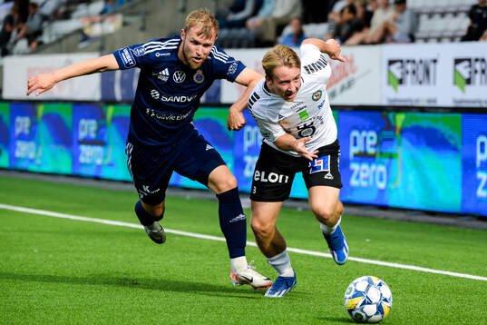 Gefles Christoffer Aspgren och Örebros Oskar Käck
