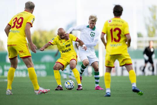 Kalmars Robert Gojani och Västerås Marcus Linday