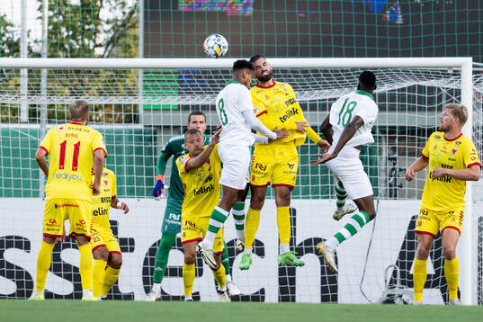 Kalmars Dino Islamovic och Västerås Mattéo Alrich