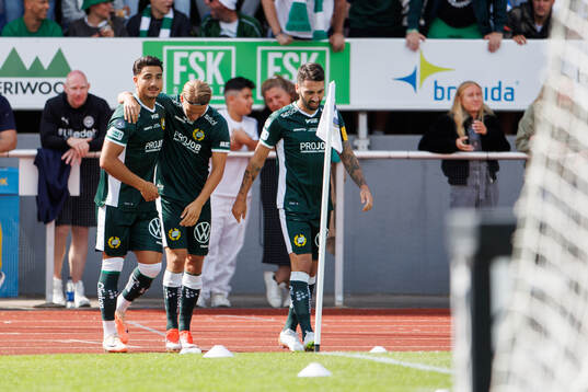 Hammarbys Jusef Erabi jublar