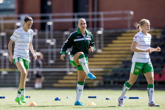 Hammarbys Bella Andersson, Cathinka Tandberg och Julie