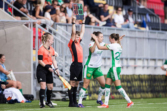 Hammarbys Emma Westin och Vilde Hasund