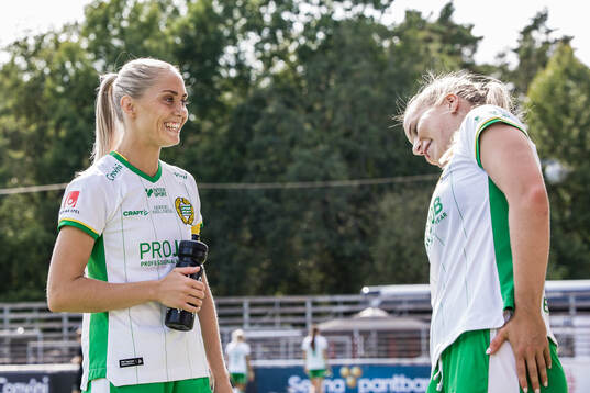 Hammarbys Alice Carlsson och Eva Nyström