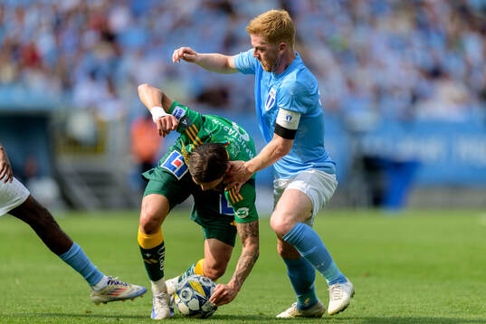 IFK Norrköpings Arnor Traustason och Malmö FFs Anders
