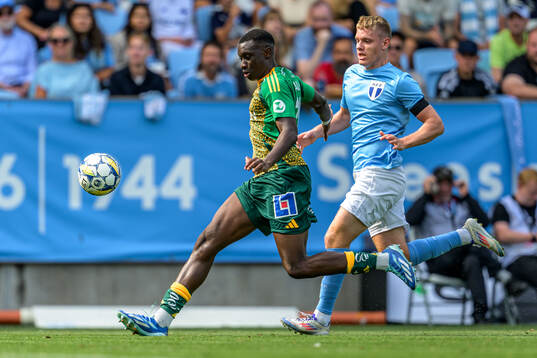 IFK Norrköpings Yahya Kalley och Malmö FFs Sebastian