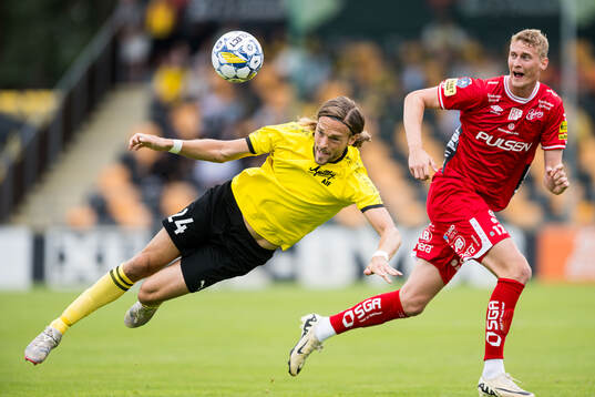 Mjällbys Tom Pettersson och Elfsborgs Emil Holten