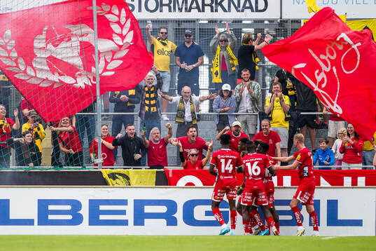 Bläddra bland fler bilder av Fotboll, Allsvenskan, Mjällby - Elfsborg