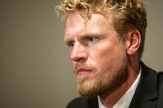 Elfsborgs manager Oscar Hiljemark deppar vid en