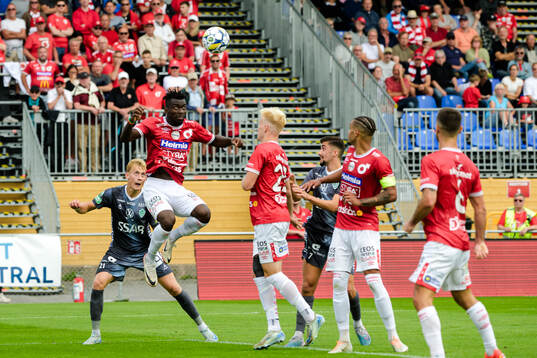 Brages Henry Sletsjøe och Degerfors Mamadouba Diaby