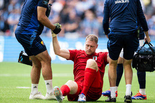 Djurgårdens målvakt Malkolm Nilsson Säfqvist har ont