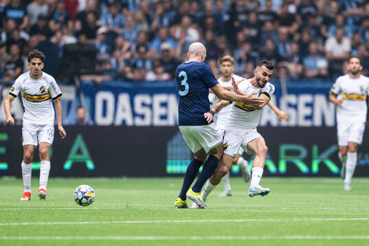 Djurgårdens Marcus Danielson och AIKs Ioannis Pittas